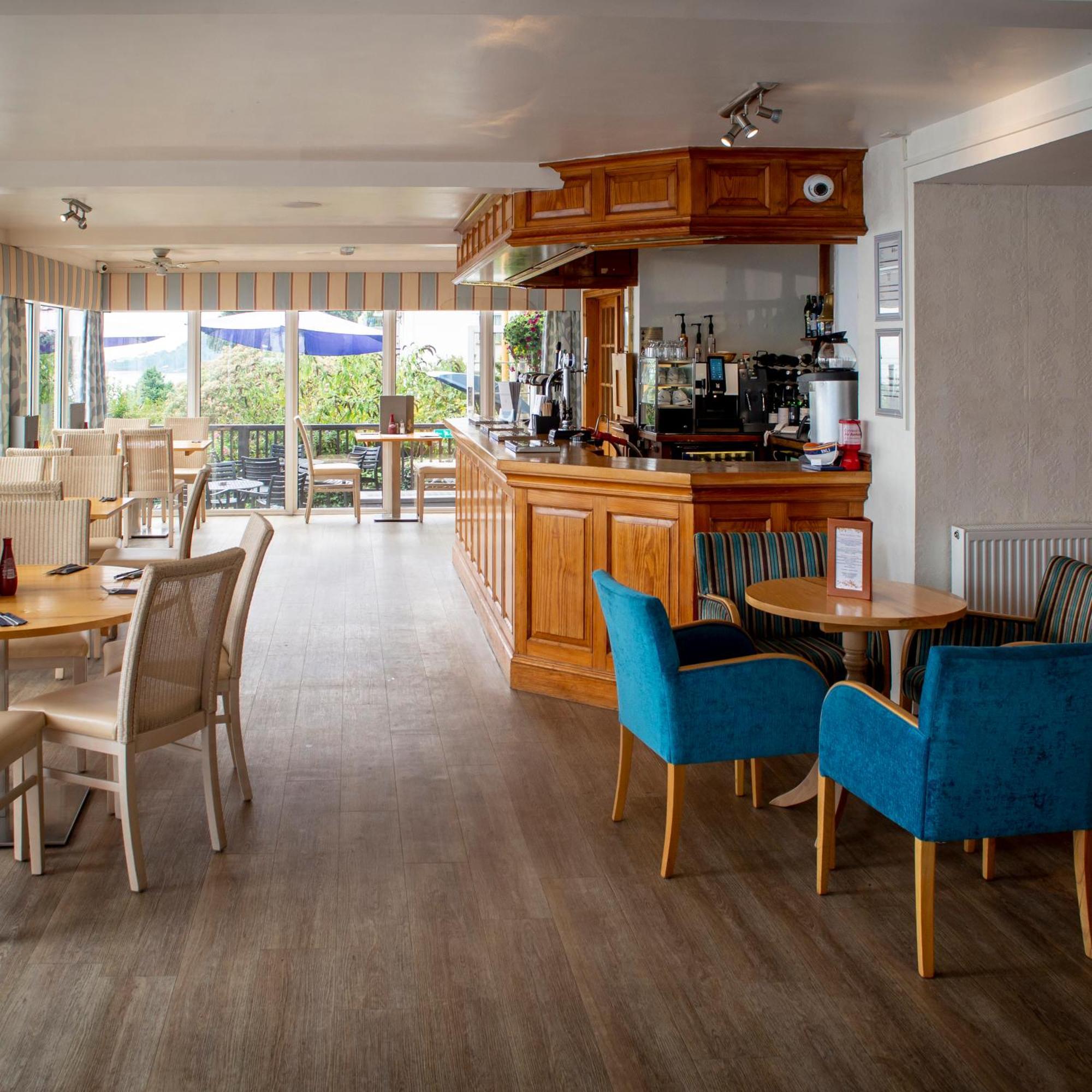The Hannafore Point Hotel Looe Bagian luar foto
