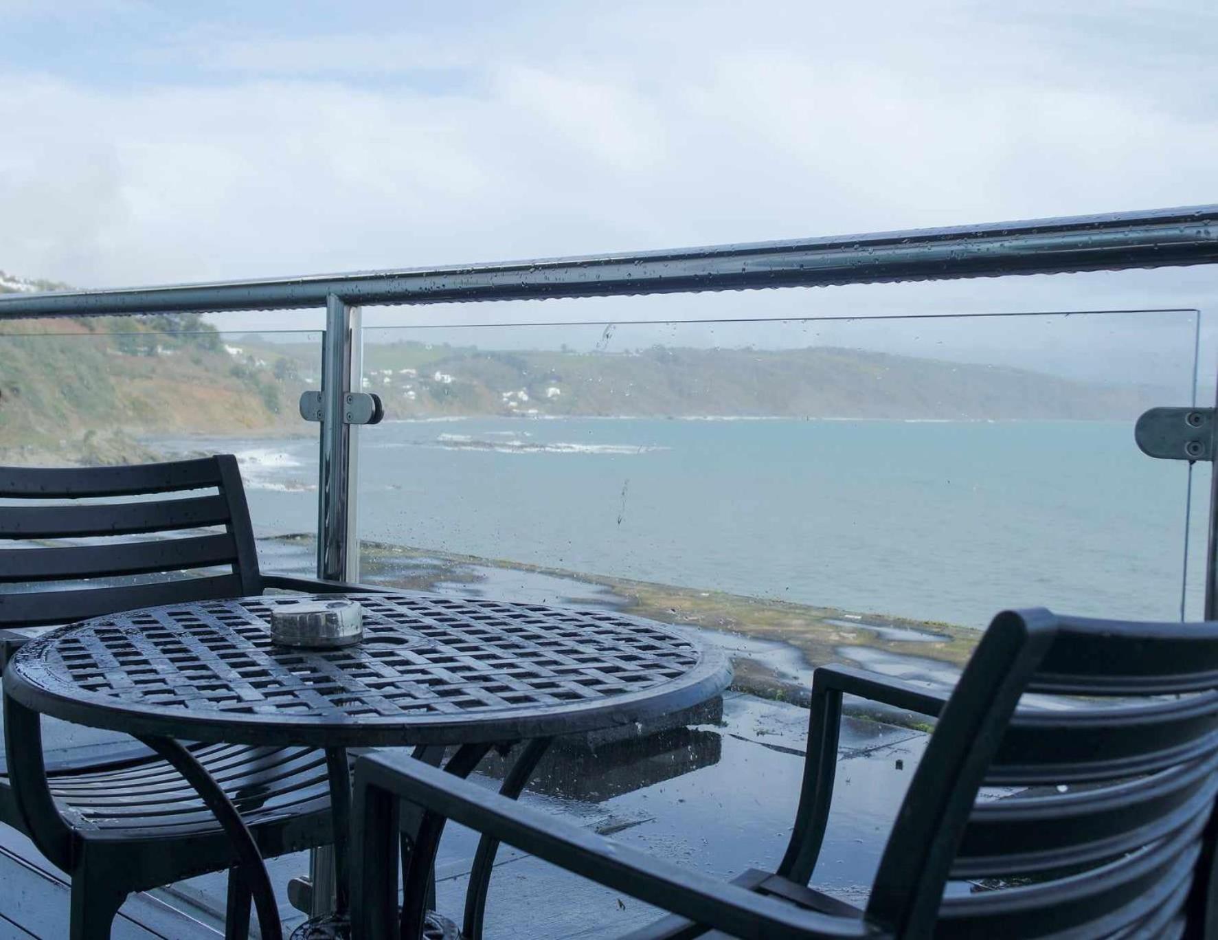 The Hannafore Point Hotel Looe Bagian luar foto