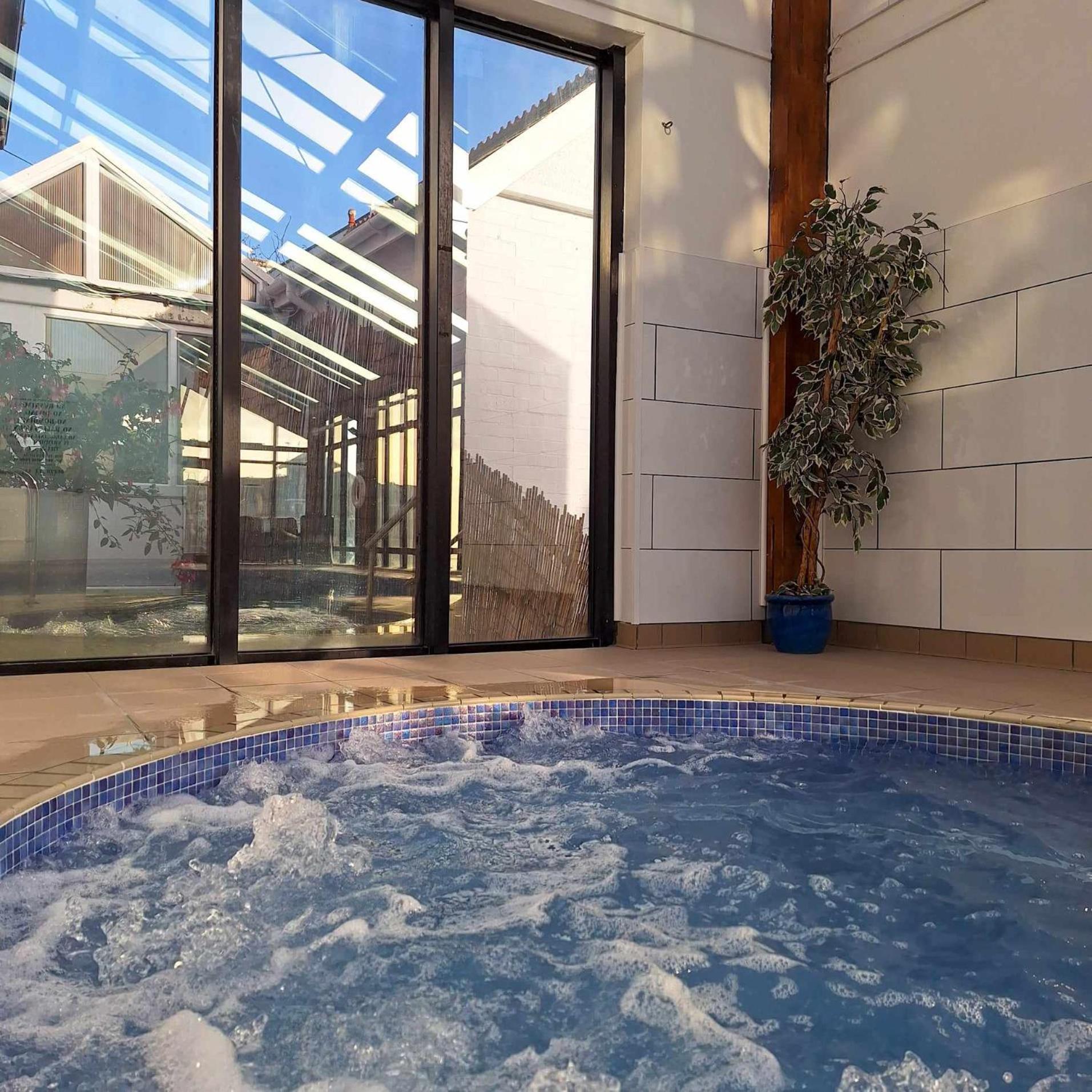 The Hannafore Point Hotel Looe Bagian luar foto