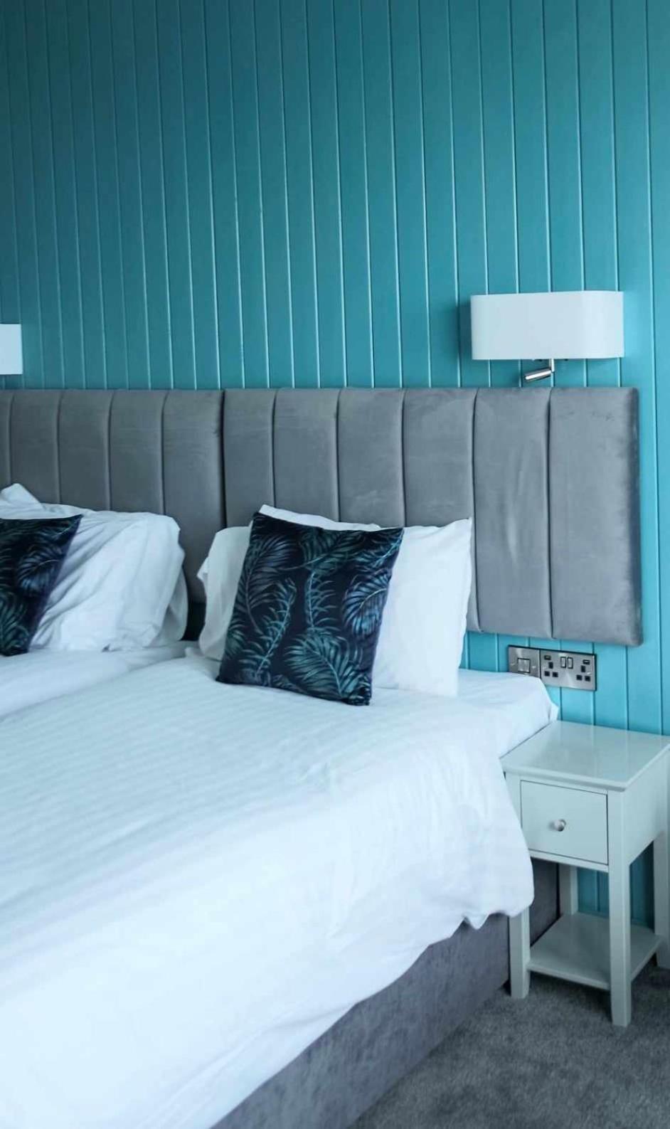 The Hannafore Point Hotel Looe Bagian luar foto